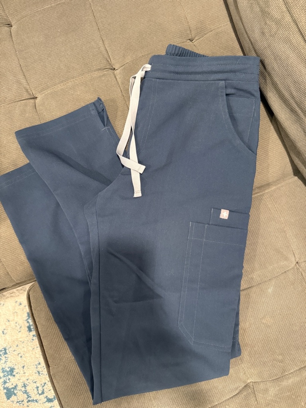 Figs Women’s scrub pants - YOLA skinny style in Dark Harbor